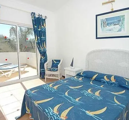 Charming Gale Gwenda 3 Bedrooms Close To Villa Albufeira