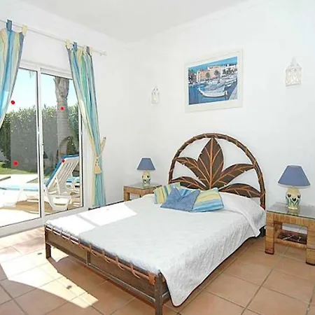 Willa Charming Gale Gwenda 3 Bedrooms Close To *